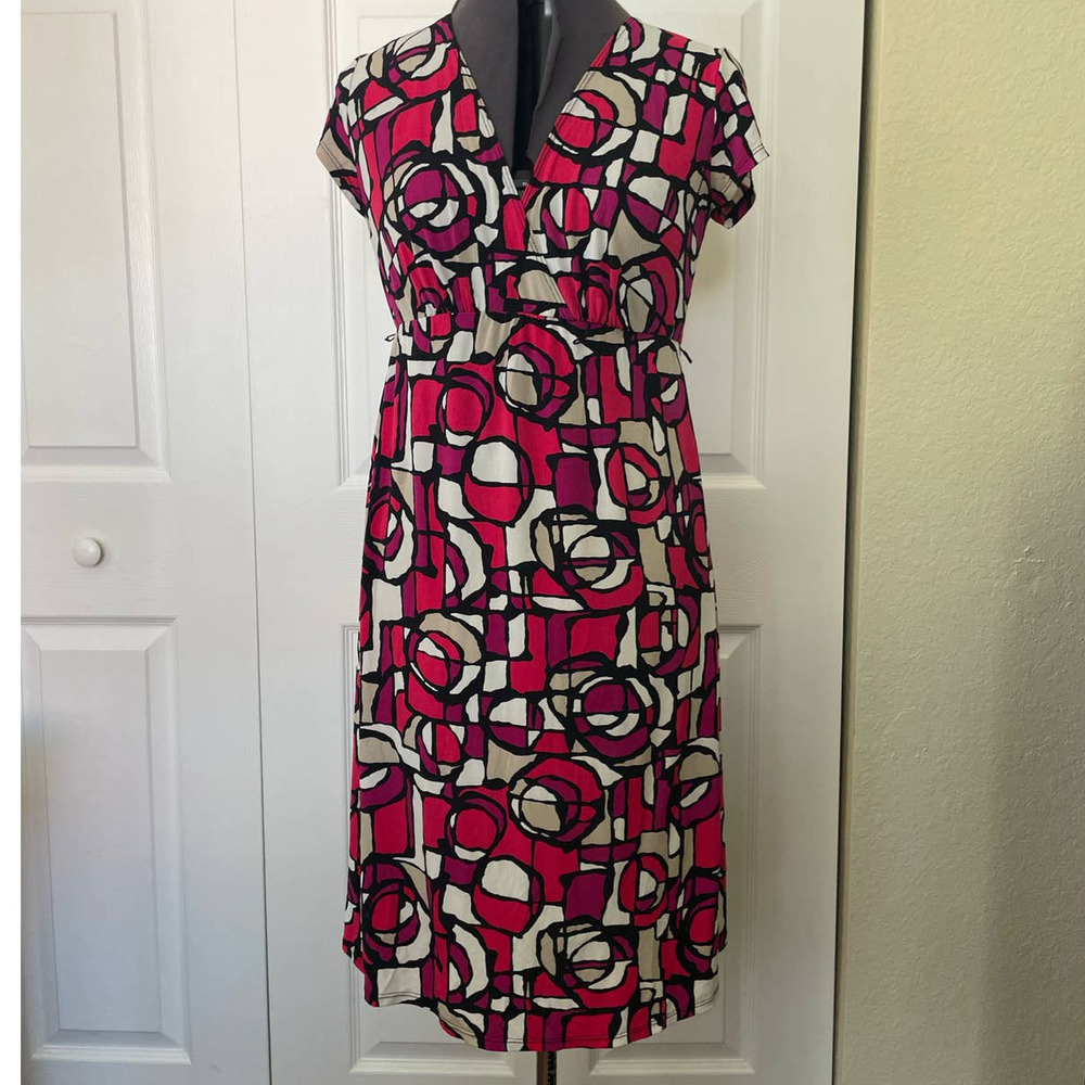 Motherhood Maternity Pink Red and Tan Geometric Printed Dress • Size S 🗣